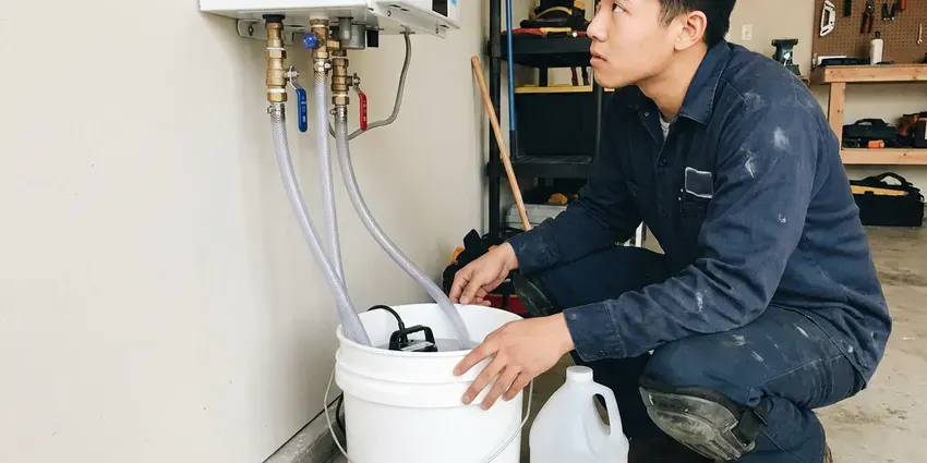 Tankless Water Heater Maintenance in Omaha